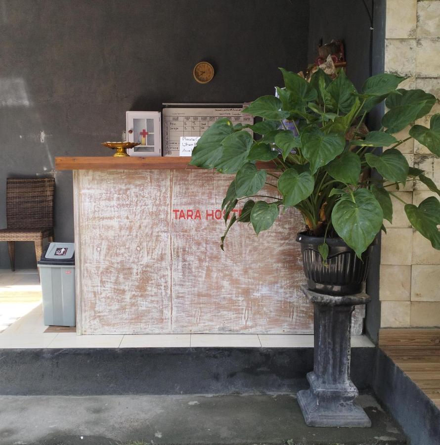 Tara Hostel Batununggul エクステリア 写真