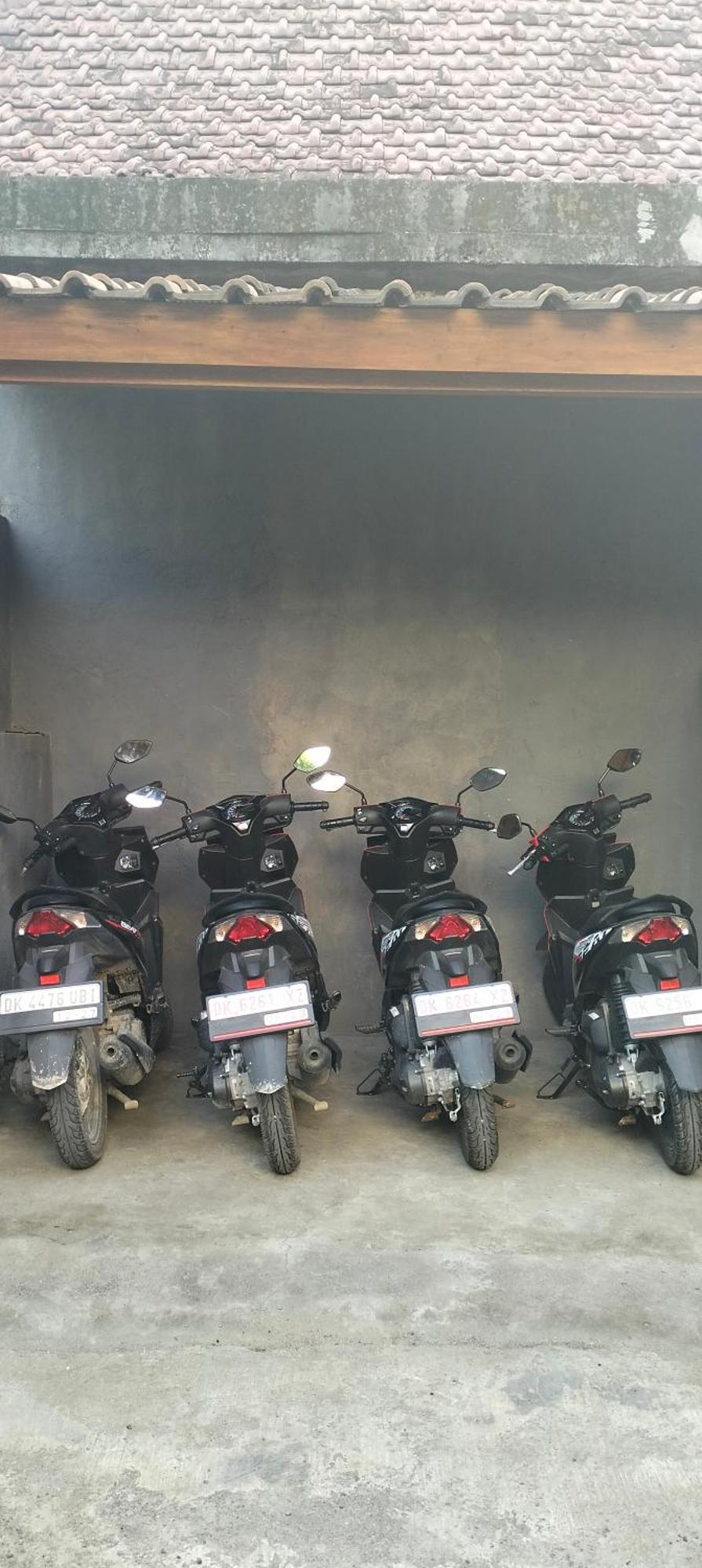 Tara Hostel Batununggul エクステリア 写真