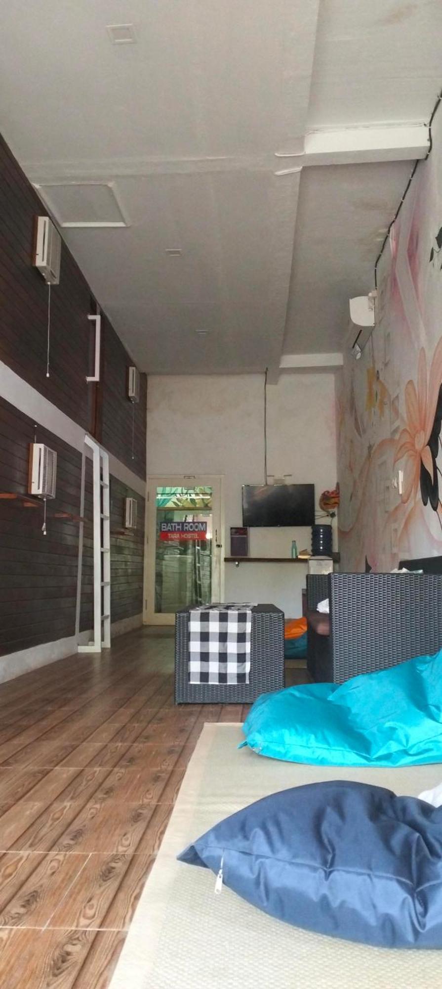 Tara Hostel Batununggul 部屋 写真